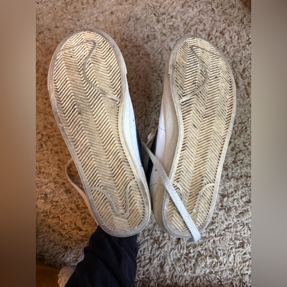 Nike Blazer Sneakers Women’s 7 - Picture 6 of 6